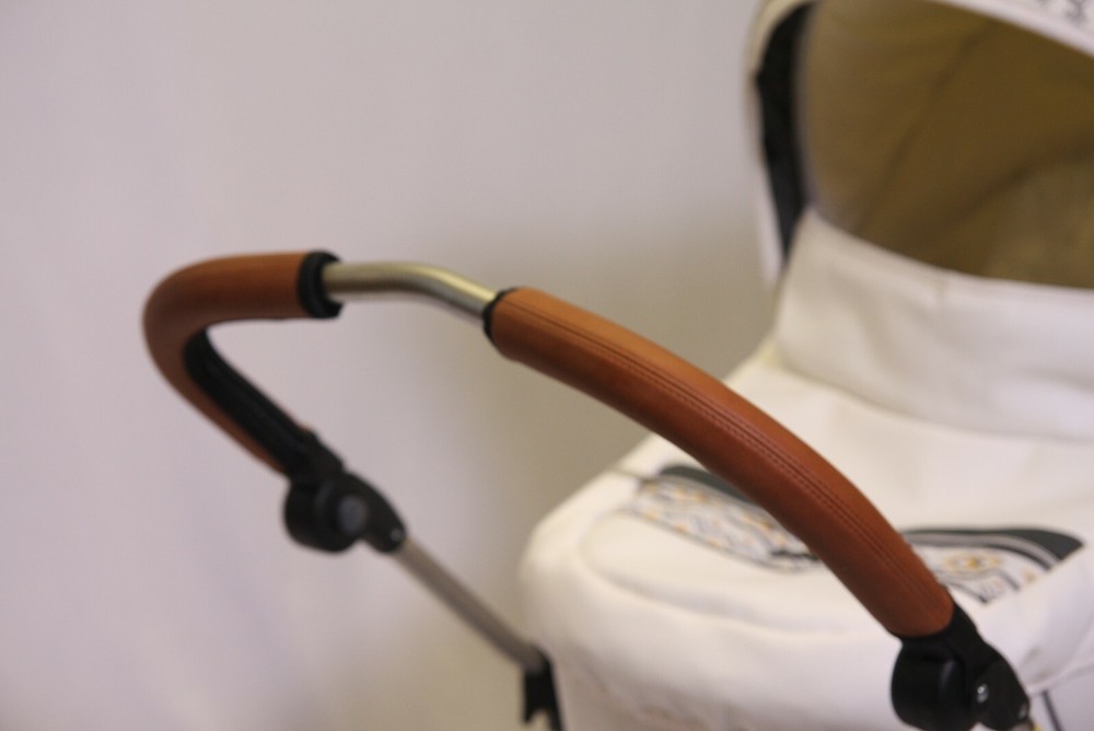 Emmaljunga CLASSIC handle bar cover with zip, real leather