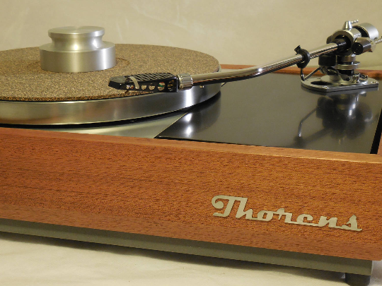 THORENS Laser-cut 3D logo for Turntable