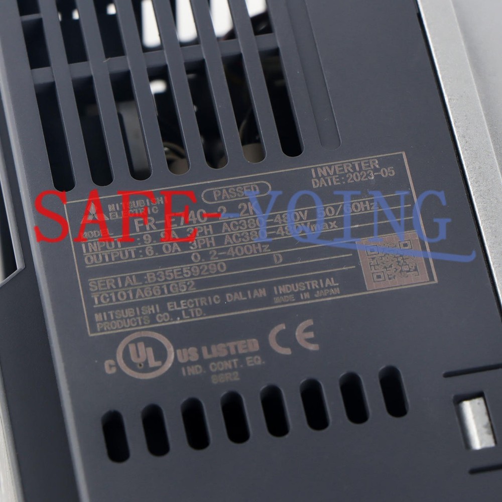1PC NEW Mitsubishi Frequency Converter FR-E740-2.2K