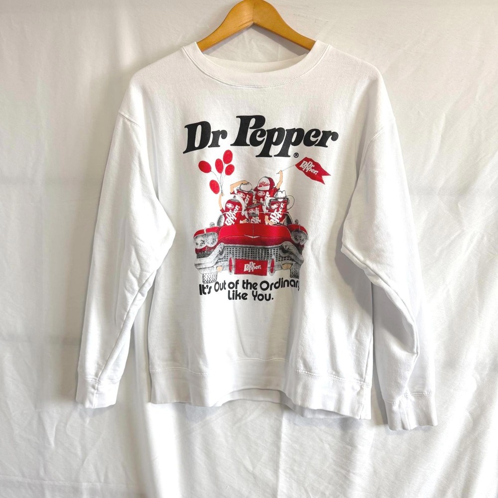 Dr Pepper Graphic Sweatshirt – Size L – Retro Soda Pullover