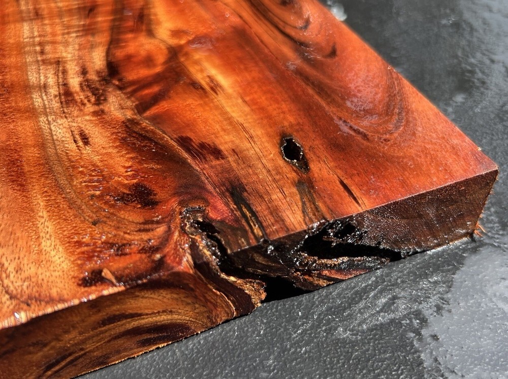 Hawaiian Curly Koa Board #12125