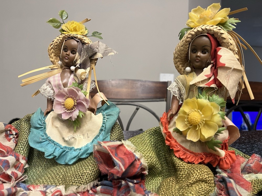 2 Pears craft dolls. Sleeping Eyes Dolls.