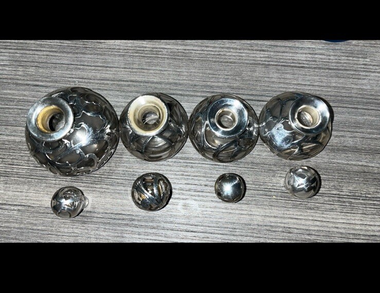 Circa 1905 elegant .999 fine solid silver lined aroma bottle set made by leading