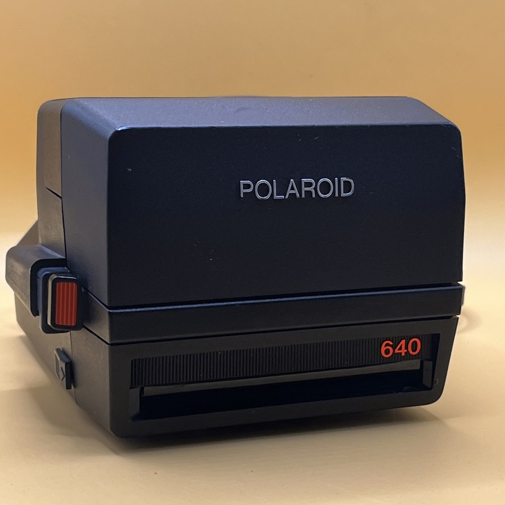 Polaroid 640 Land Camera Black Instant Camera Untested Good Condition Clean