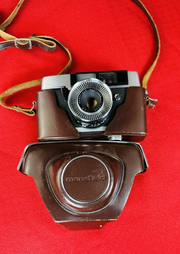VTG Collectible Mamiya 35mm Rangefinder Camera Original Leather Case Untested
