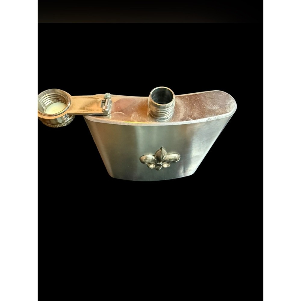 Fleur-de-Lis Silver tone Hip Flask