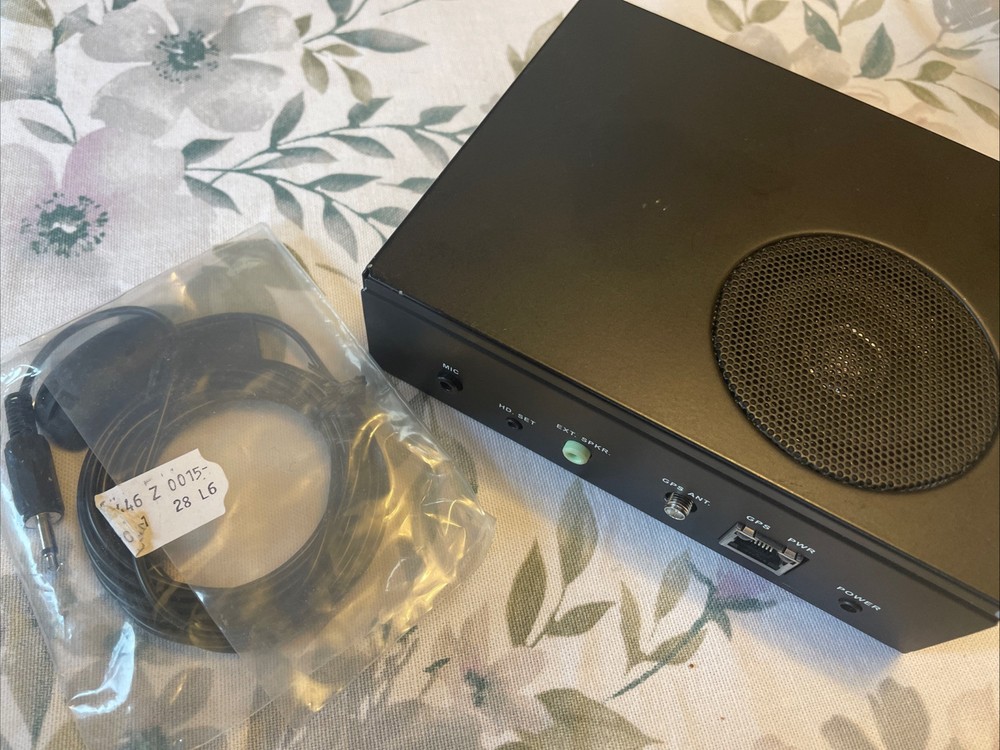 Vcom V command talking GPS Processor And Microphone.