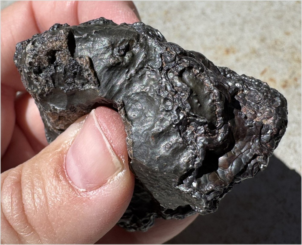 1/4lb+ Natural Botryoidal HEMATITE Specimen - Grounding, Divine Light