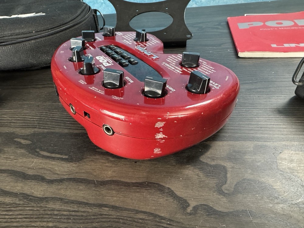 Line 6 POD 2.0 Guitar Effects Processor W/ Case, Fb4 Floor Switch, Power Adapter