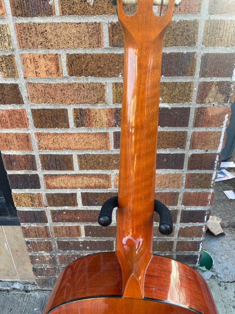 Conn C-10 Nylon-String Classical Guitar