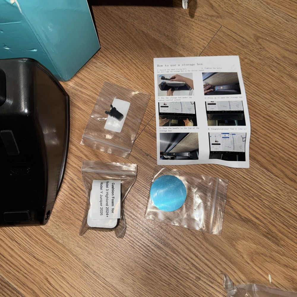 Tesla Hidden Under Screen Storage Box [One-tap Open Convenience]