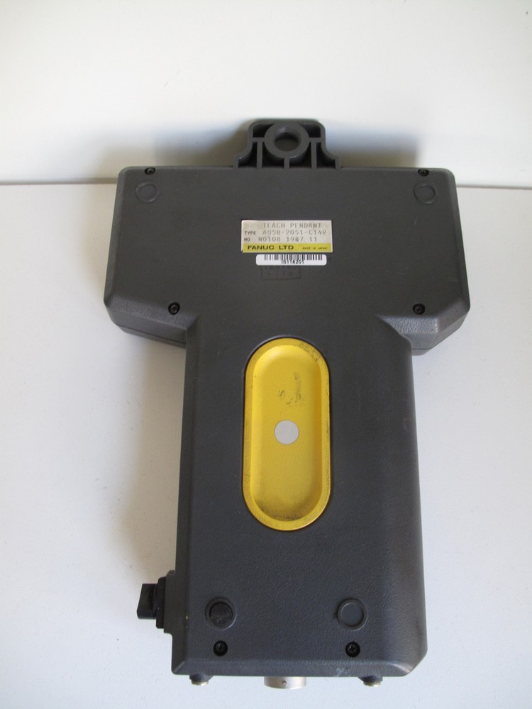 FANUC A05B-2051-C142 TEACH PENDANT