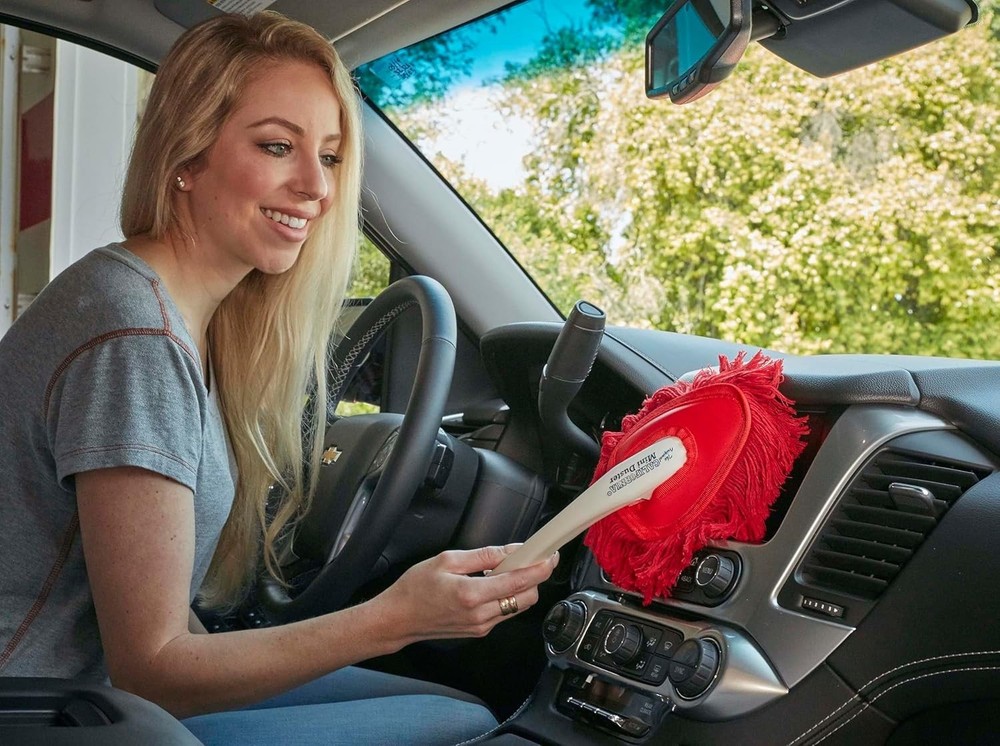 Effortless Cleaning with Dash Duster and Mini Duster Kit - Red 62445