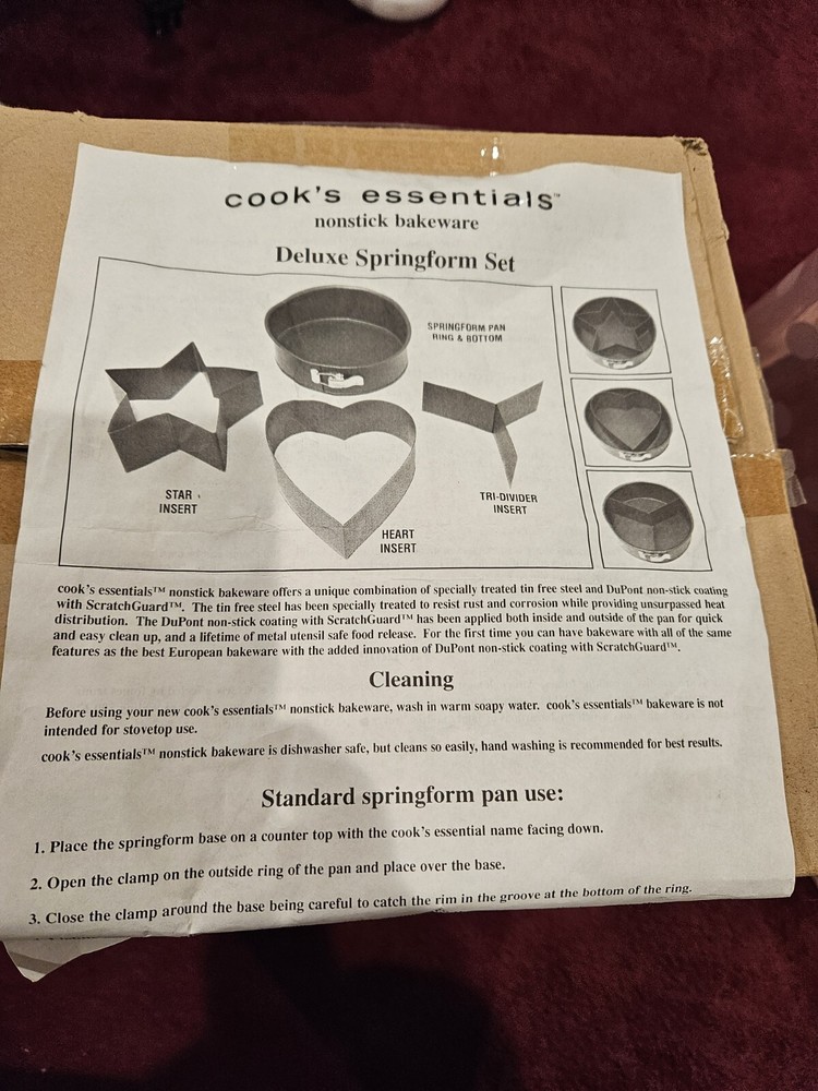 New Cook's Essentials Deluxe Springform 4 Piece Set