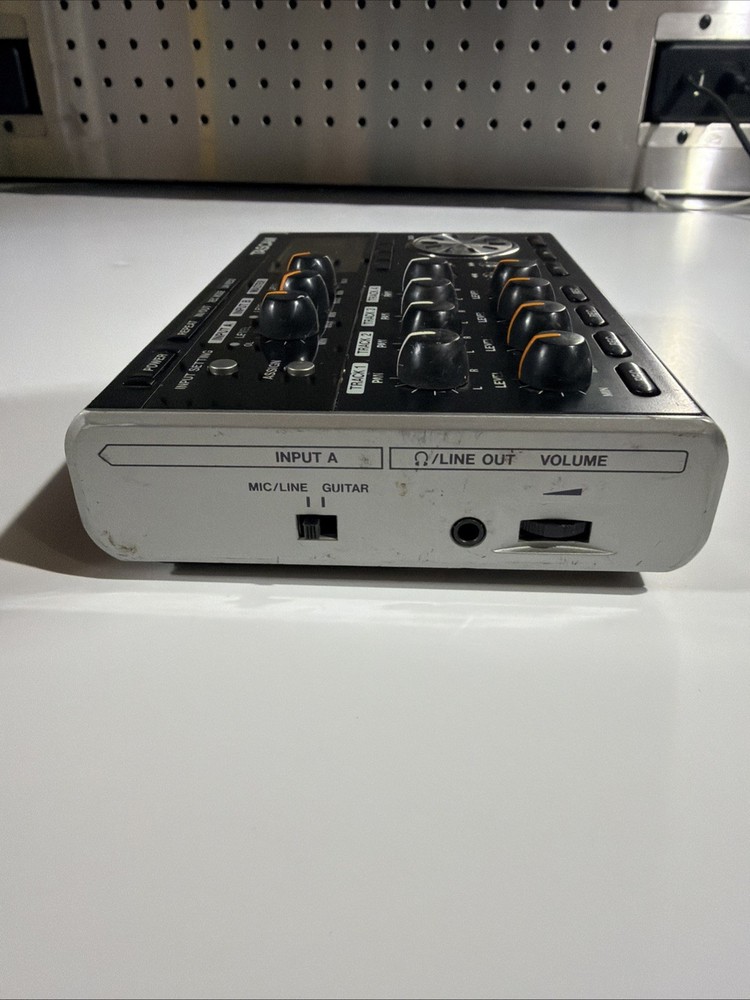 Tascam DP-004 Digital Multi Track Recorder