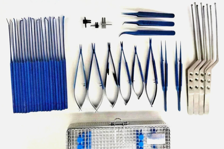 “Micro Surgery Instruments Set” aur “Neuro Surgical Instruments Kit