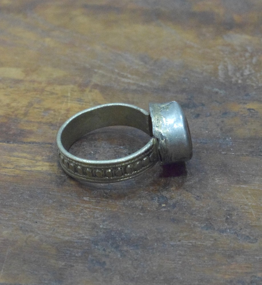 Middle Eastern Silver Red Stone Kuchi Ring Size 9.5