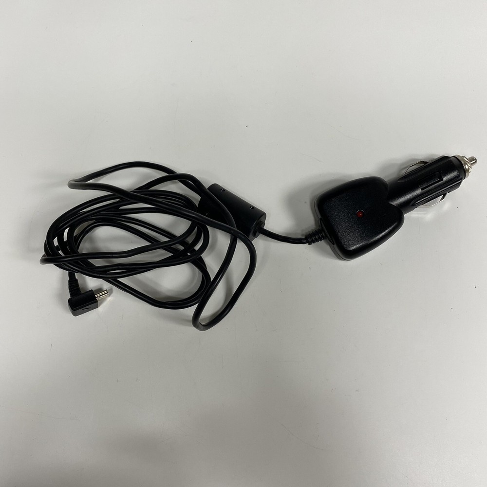 Garmin NUVI 200W GPS Navigation System with Vehicle Charging Cord Bundle