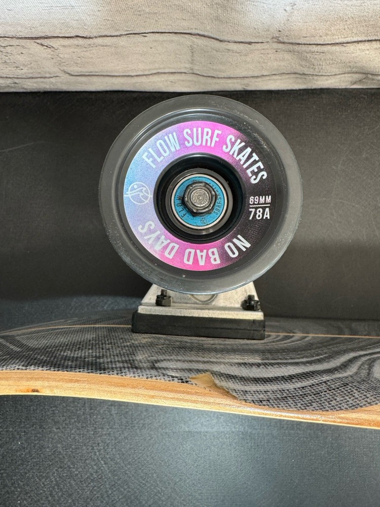 Flow Surf Skateboard 33” - Wheels & Board In Great Shape!