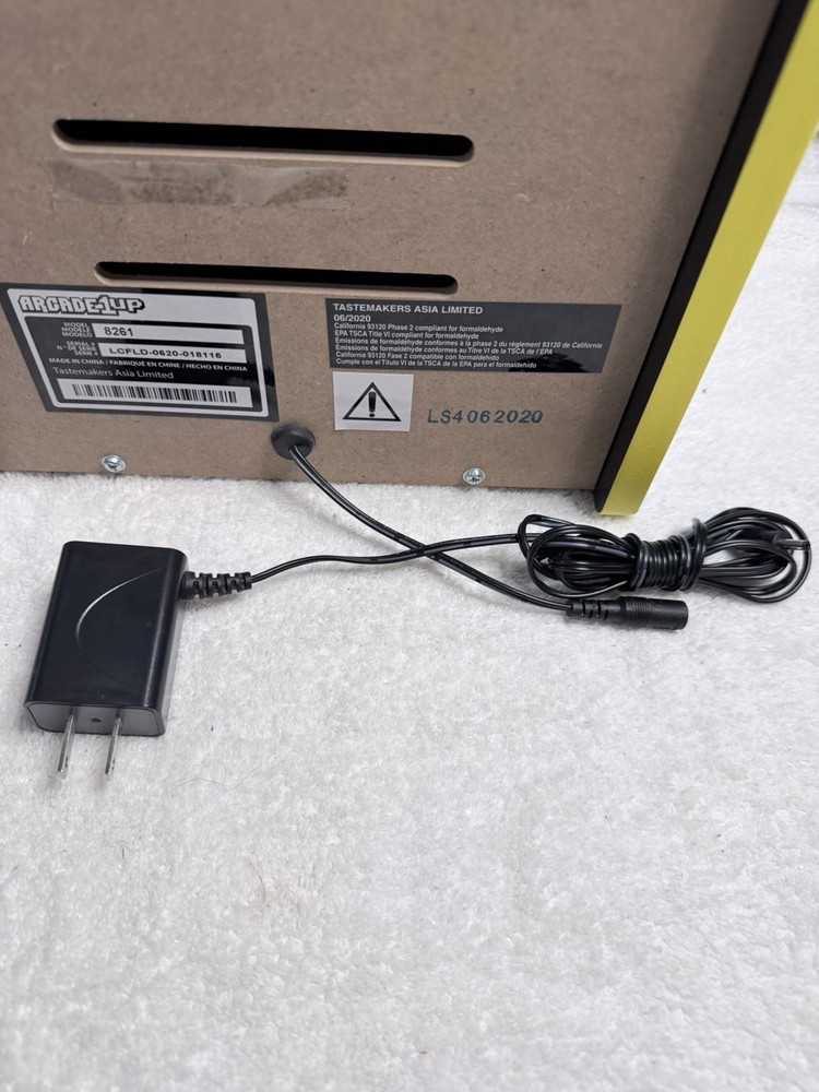 Arcade 1up 8261 Ms Pac-Man Tabletop Arcade GameSystem 16" Tested - works