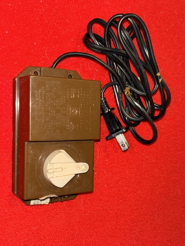 HOBBY TRANSFORMER BROWN # 6605 - Tested And Working.