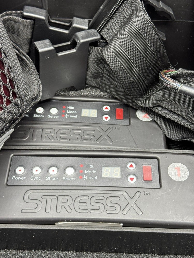 StressVest Shock Training Vest System Lot 5 Vests w/ 3 Cases & Controllers