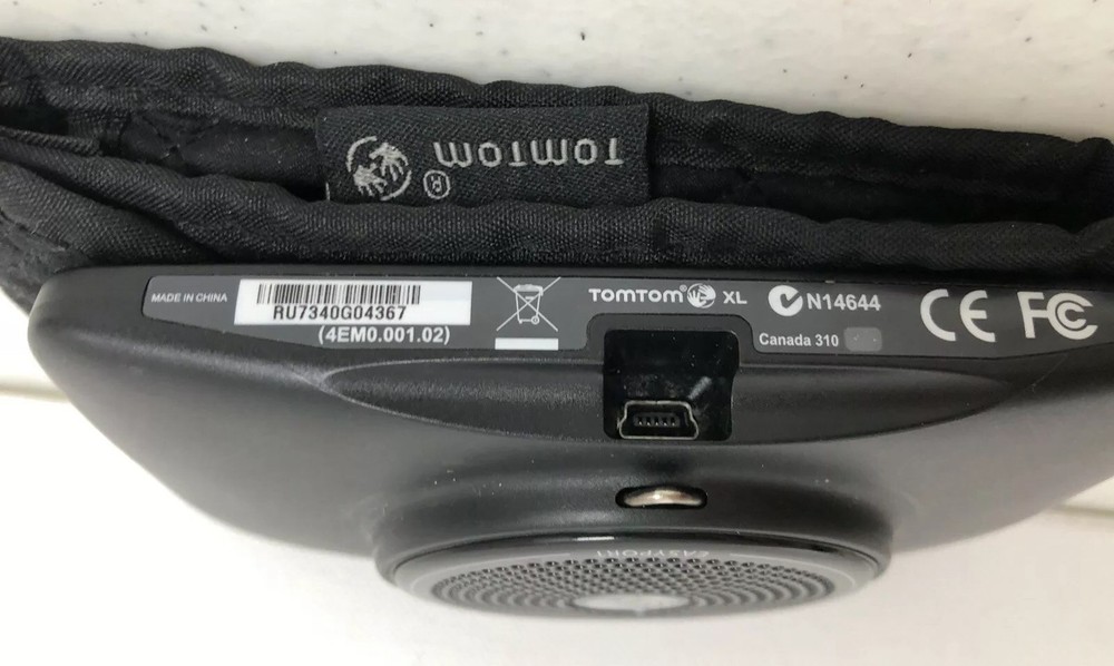 TomTom XL N14644 With Cable Bundle 2.1N