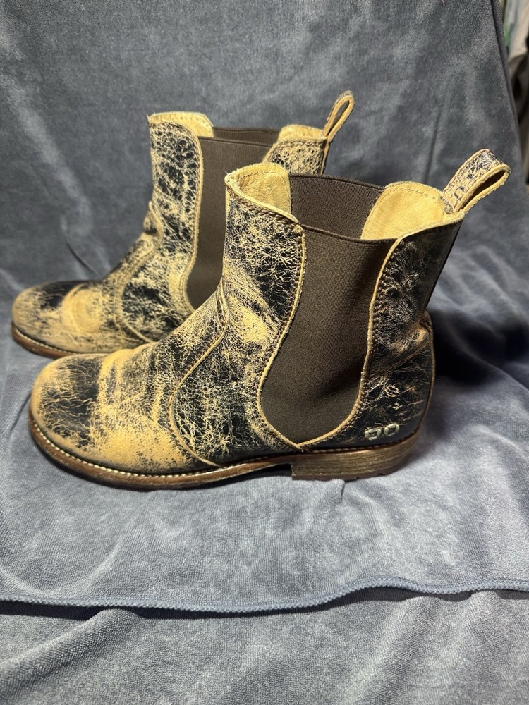 Bedstu Women’s Boots Size 9