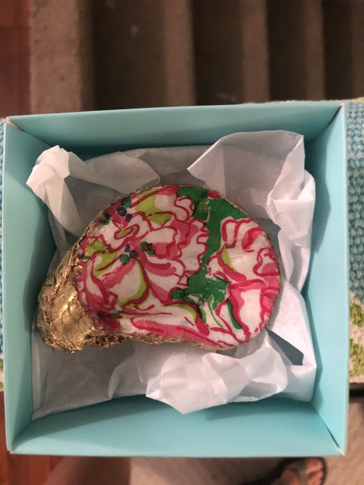 Lilly Pulitzer Decoupauge Oyster Shell Dish