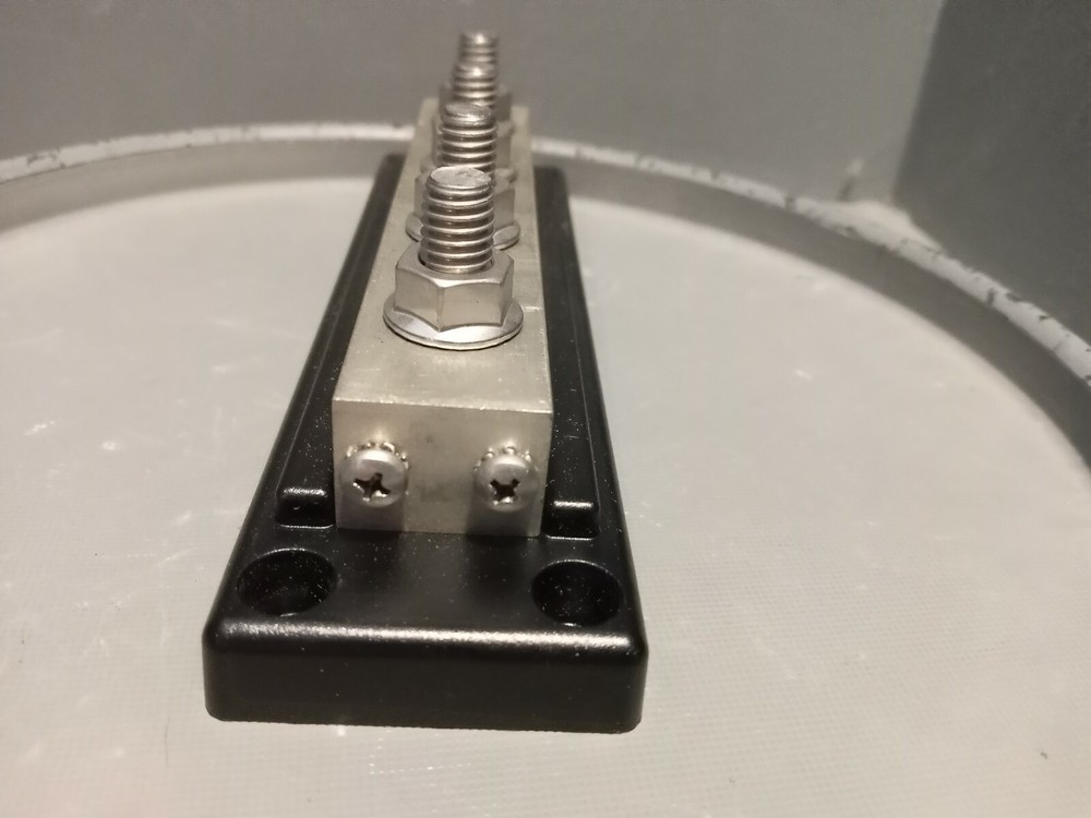 BEP 4 Stud Heavy Duty Fuse Holder