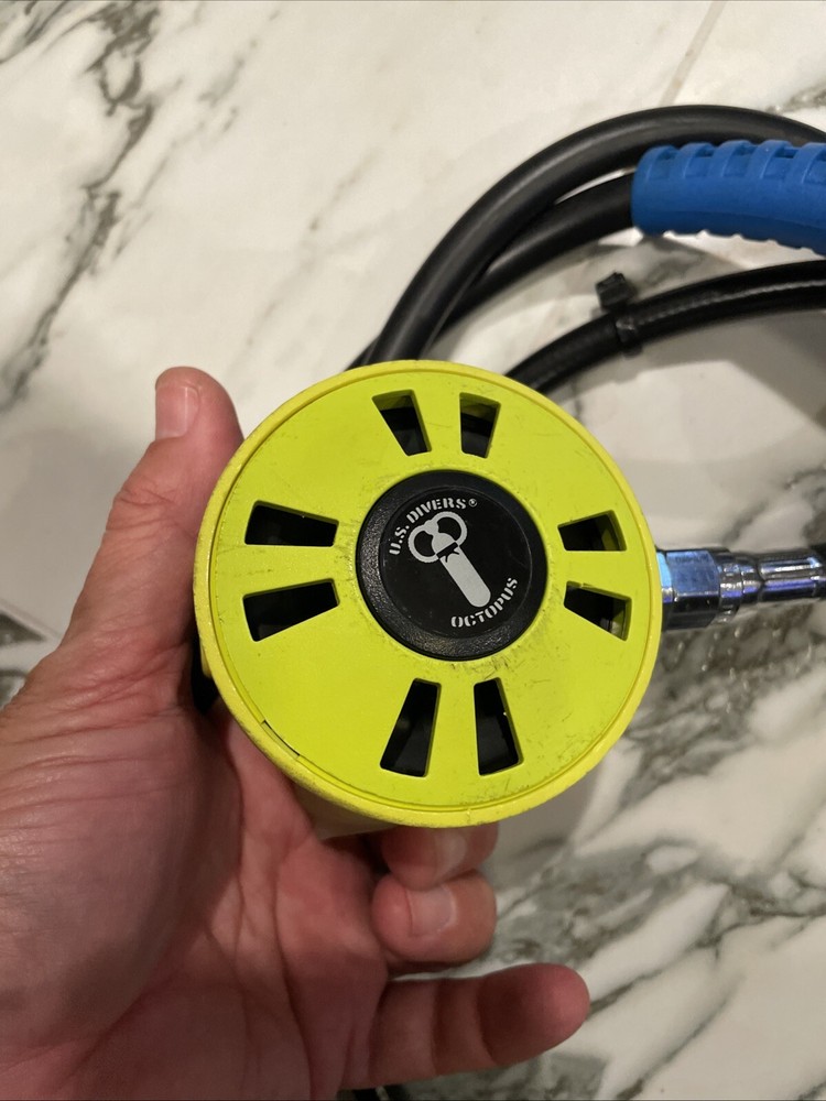 US Divers Aqua Lung Conshelf SAE Regulator with Console