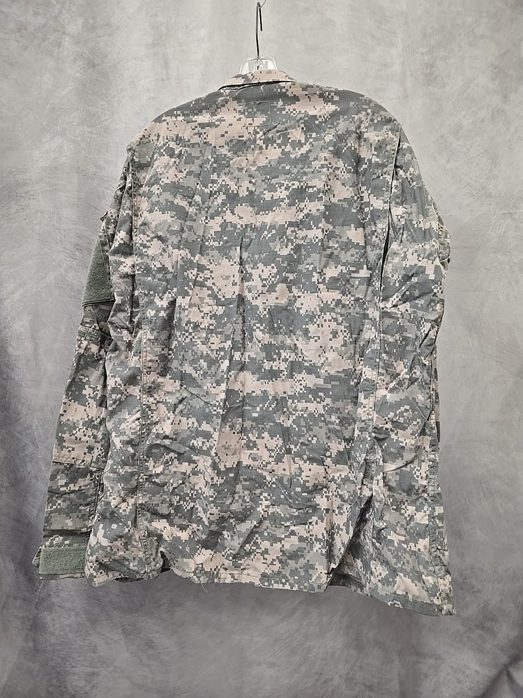 USGI Army Combat Uniform Defender M FR Large Long ACU