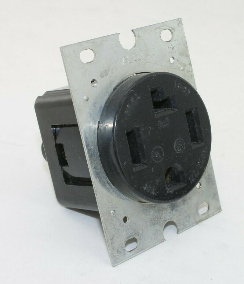 Pass & Seymour NEMA 14-30 Flush Receptacle