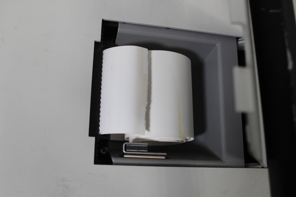 MET One A2400 Laser Particle Counter