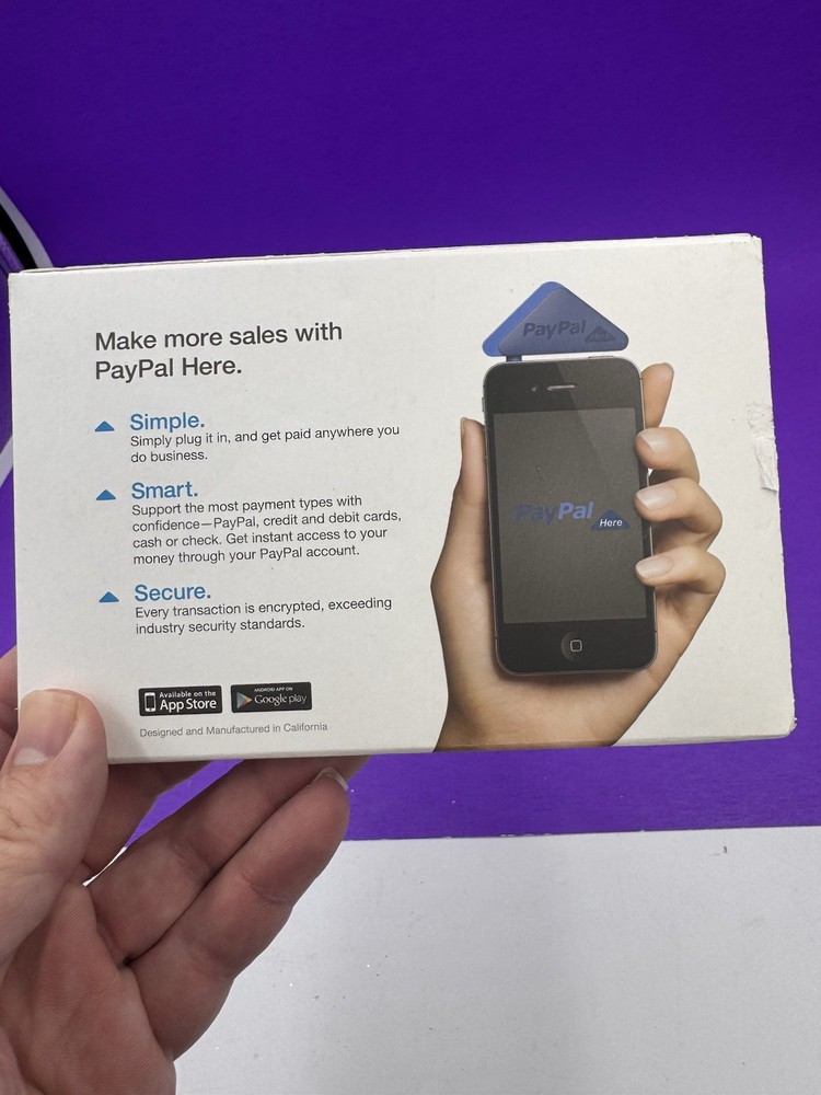 Paypal Here Mobile Reader Credit Debit Card Headphone Aux