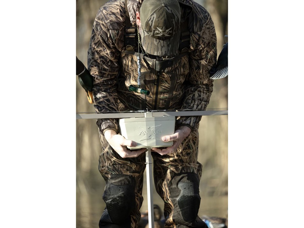 Avian X Powerflight Motion Duck Decoy Stand