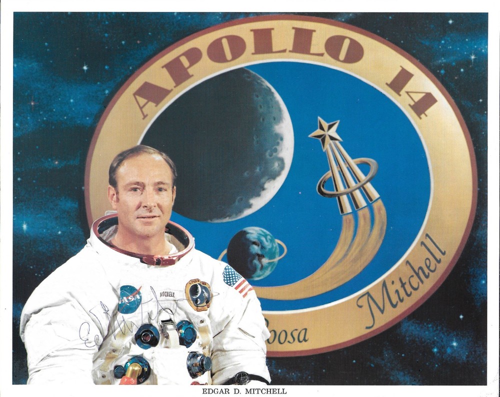 APOLLO 14 MOONWALKER EDGAR MITCHELL SIGNED COLOR NASA WSS LITHOGRAPH