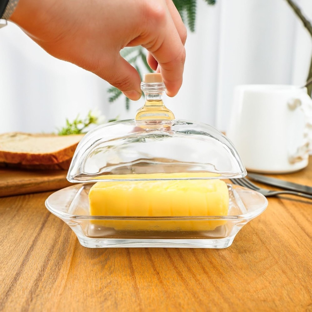 Stylish Clear Butter Dish with Lid & Easy Pull Handle - Elegant Kitchen Storage