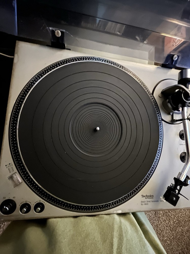 Technics SL 1600 Direct Drive Turntable by Panasonic,Pick Up only)