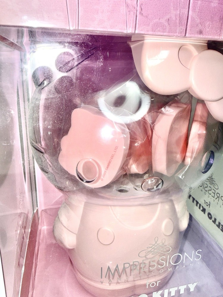 Impressions Vanity Hello Kitty Pink Sponge Gift Set