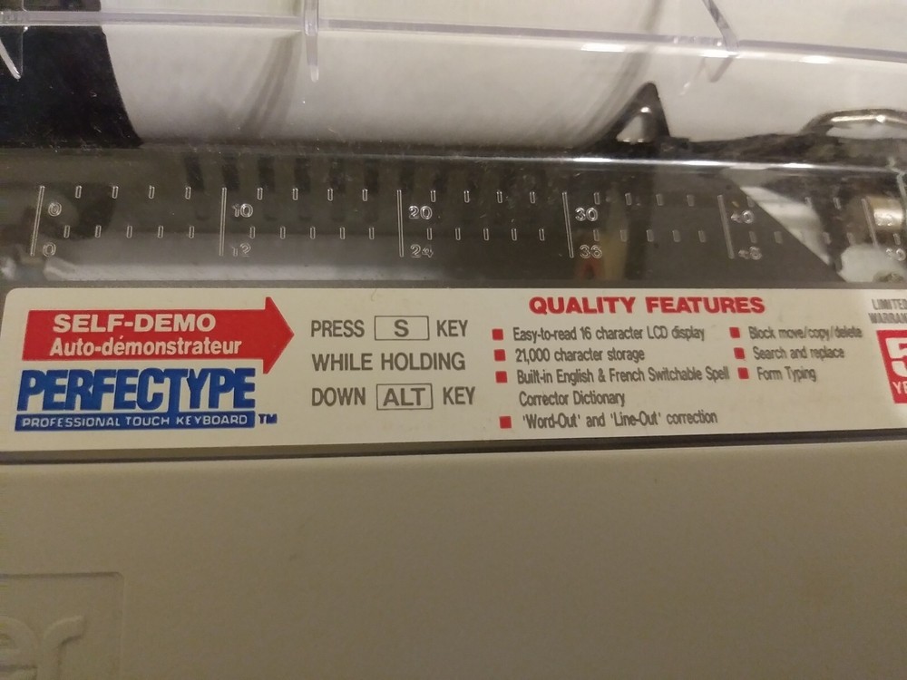Typewriter Brother AX500 word processing Electric Portable