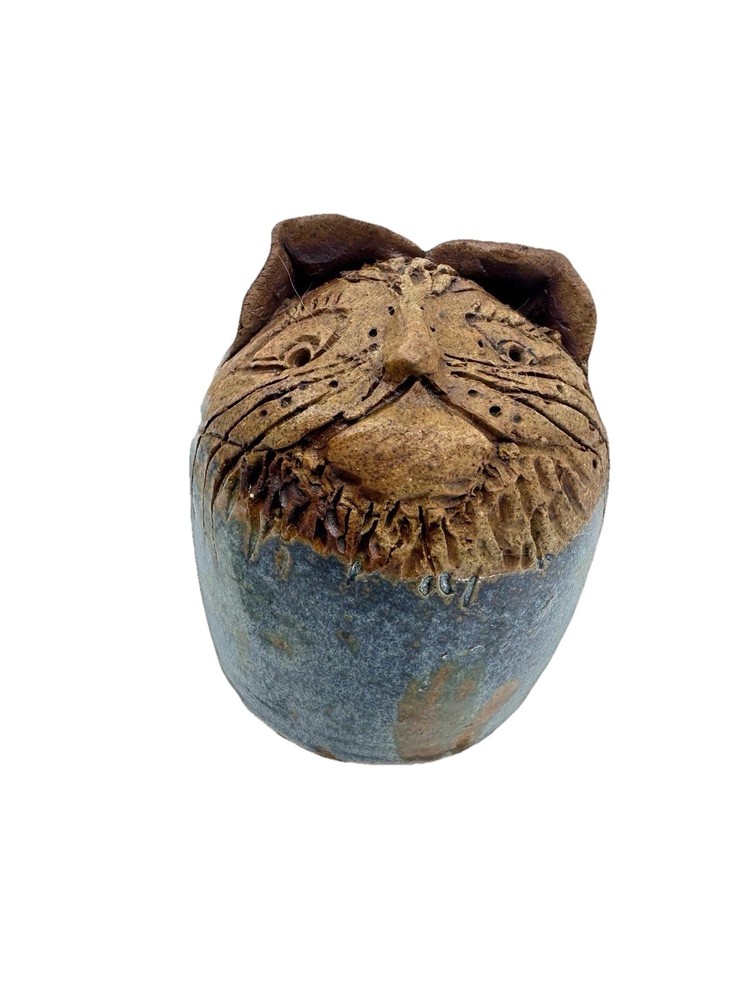 Signed Shaw Studio Pottery Cat Salt Shaker Art Display Piece Stoneware 3.5”