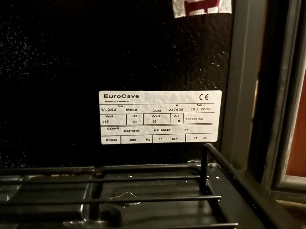 Wine Fridge- eurocave confort vieillitheque v264