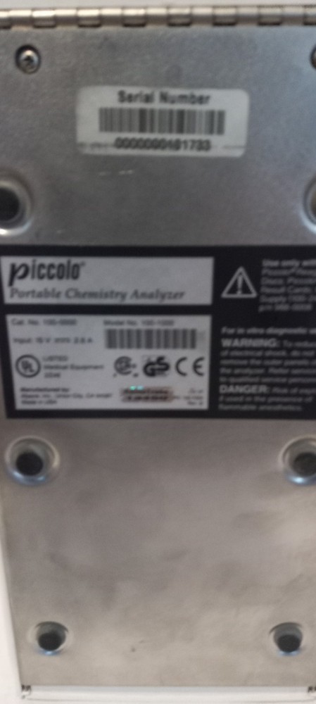 Abaxis Vetscan Piccolo 100-1000 Portable chemical Analyzer