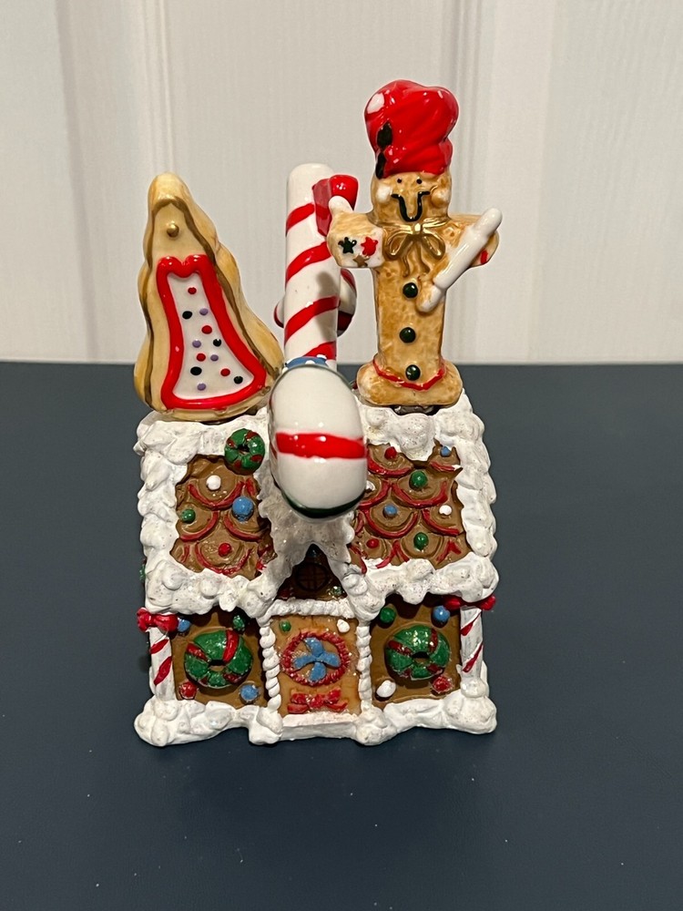 Cracker Barrel Gingerbread House Spreader Set Hand Painted Porcelain