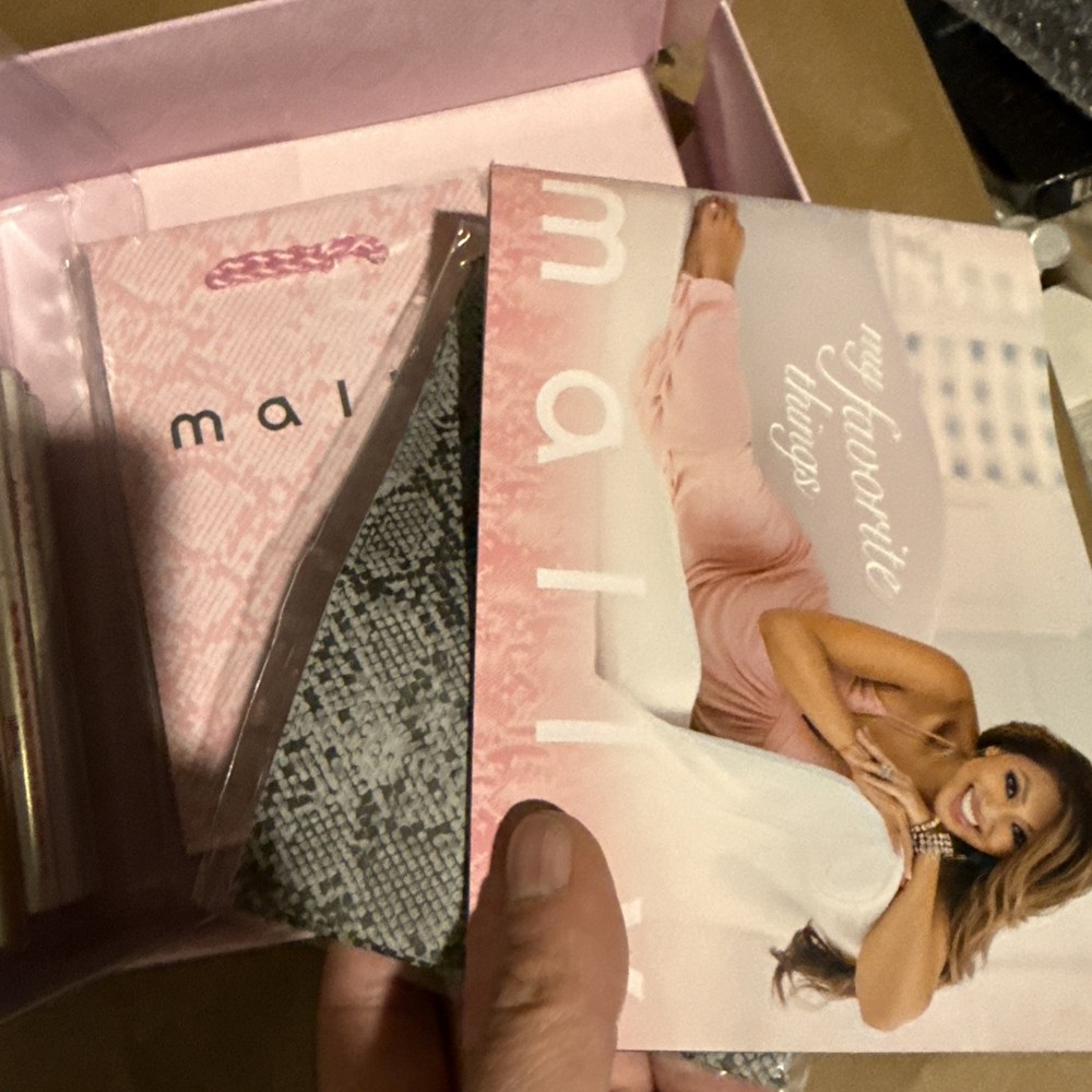 mally gift set 11 pc make up