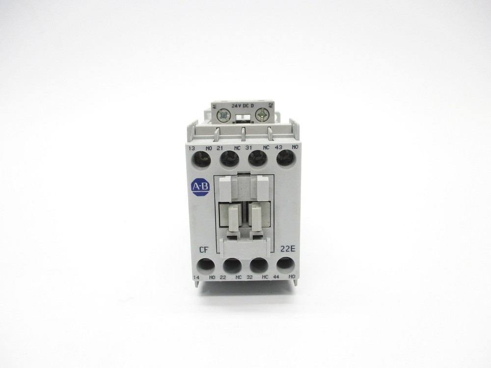 ALLEN BRADLEY 700-CF220DJ SER. A 24VDC 20A NSNP