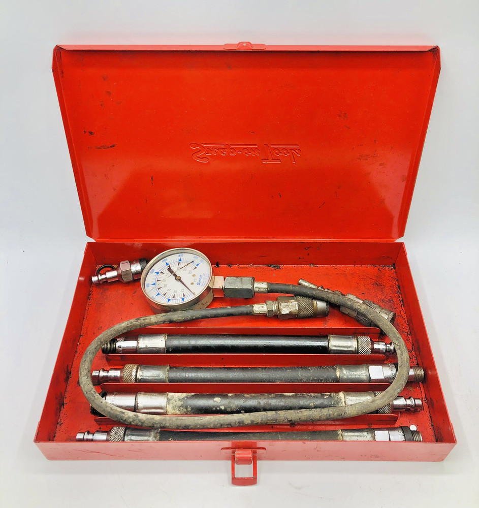 SNAP-ON TOOLS 7 PIECE COMPRESSION GAUGE TEST KIT Set w/ Hard Metal Case