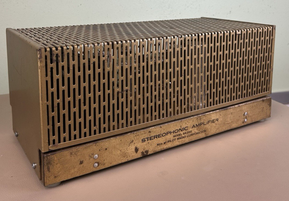 PILOT SP210 PREAMPLIFIER / 260 STEREO AMPLIFIER RESTORED