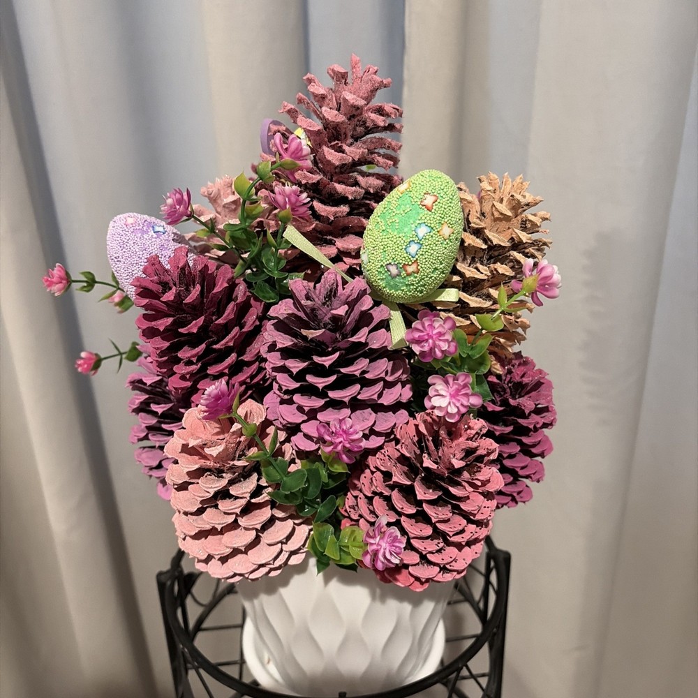 Easter Bouquet 15 cones (only) Assorted sizes/sticks/glitter